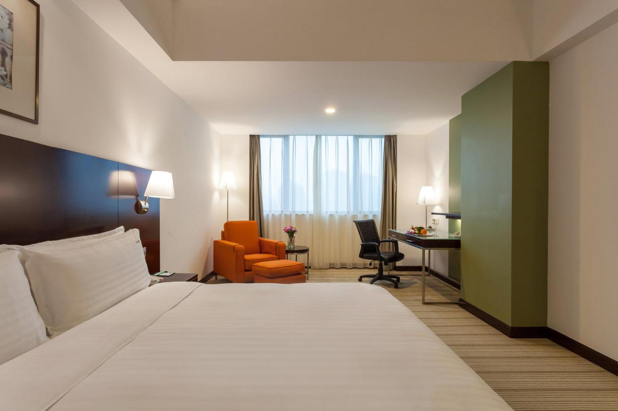 Holiday Inn Shanghai Vista, an IHG Hotel Bagian luar foto
