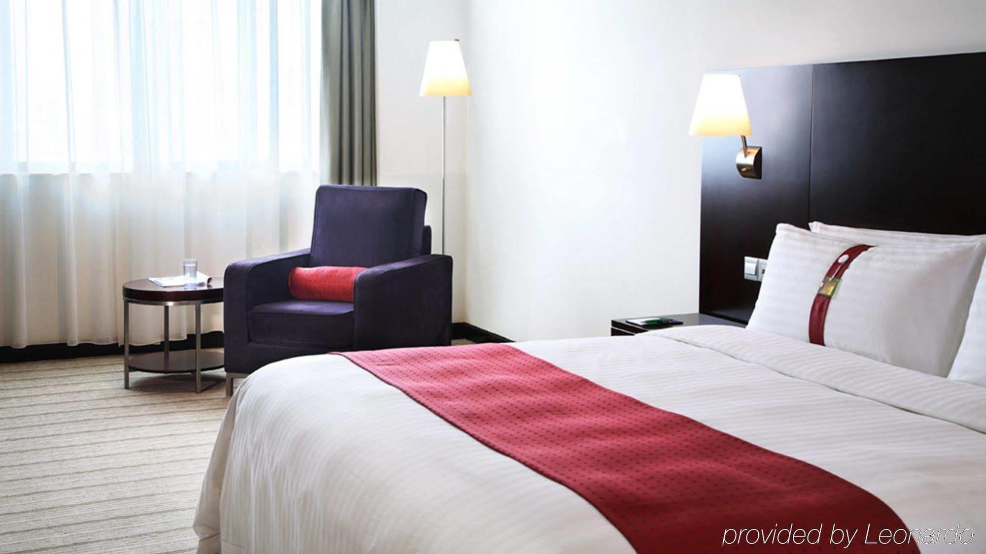 Holiday Inn Shanghai Vista, an IHG Hotel Bagian luar foto